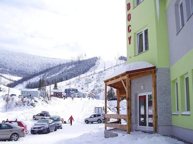 Hotel Bocy Oscadnica Exteriör bild
