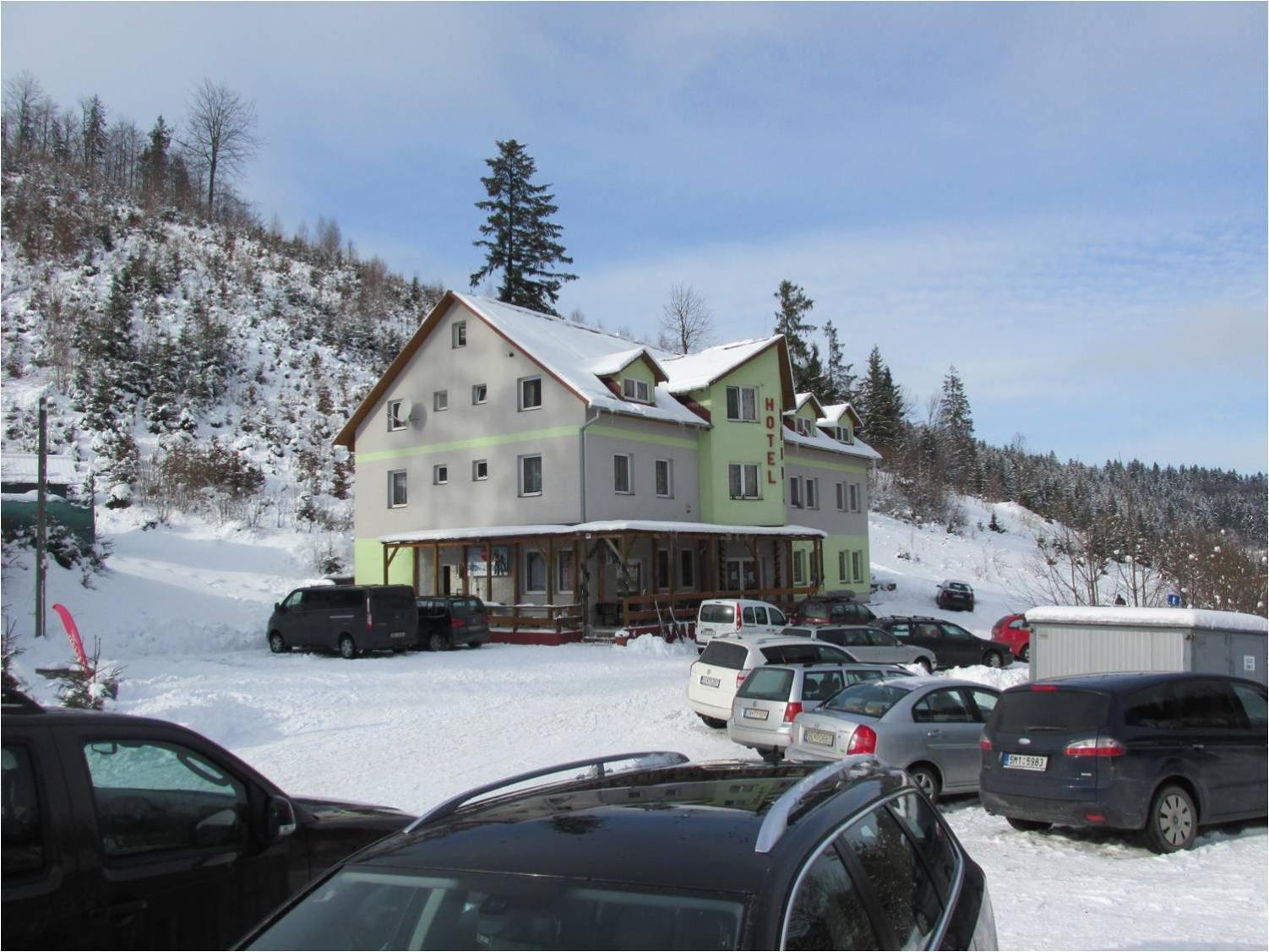Hotel Bocy Oscadnica Exteriör bild